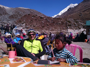 (NE)OBYČEJNÍ: Darius Sputo. Kněz, horolezec, pedagog i tramvajový kavárník