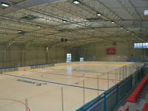 V Porubě skončila oprava multifunkční haly za 125 milionů. Využijí ji hokejisté, bruslaři i běžní Ostravané