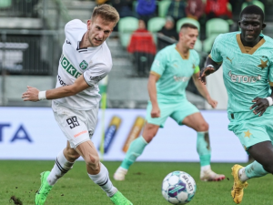 Slavia po výhře 5:1 nad Karvinou dál vede ligu o osm bodů, Chytil dal hattrick