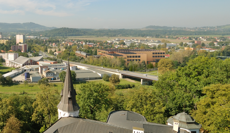 Vedení Frýdku-Místku vyvrací obavy obyvatel. Nová budova Marlenky zapadne do městského panoramatu