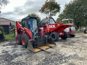 Lidé postižení povodní stále vysouší, problémy dělají dřevokazné houby a plísně. Člověk v tísni zatím obětem velké vody vyplatil téměř 170 milionů