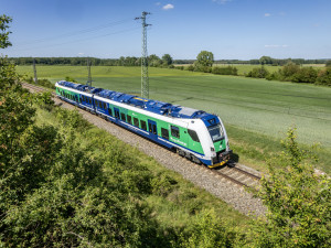 Premiéra v Česku. V pravidelném provozu začaly z Novojičínska do Ostravy jezdit první bateriové