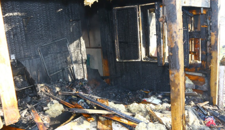 Muž měl na Štěpána zapálit chatku se dvěma lidmi. Ostravští kriminalisté jej obvinili z pokusu o vraždu