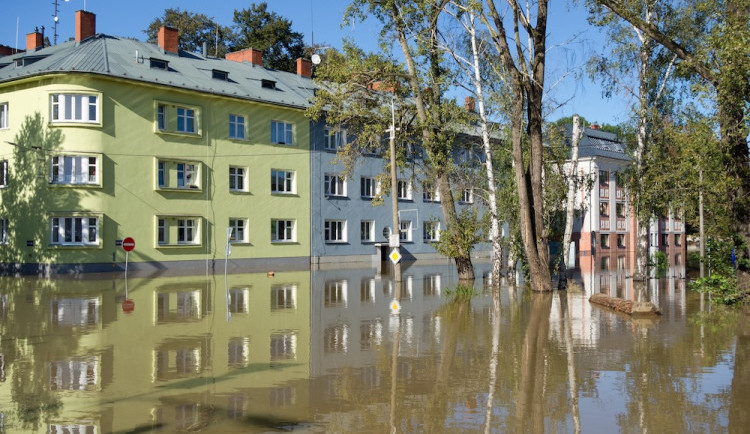 Severní Morava i Haná dostanou od vlády pozemky pro lidi, jejichž domovy smetla velká voda