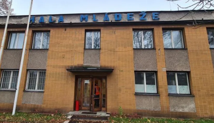 Insolvenční správce huti Liberty Ostrava nabízí k prodeji Halu mládeže a pozemky, na nichž stojí