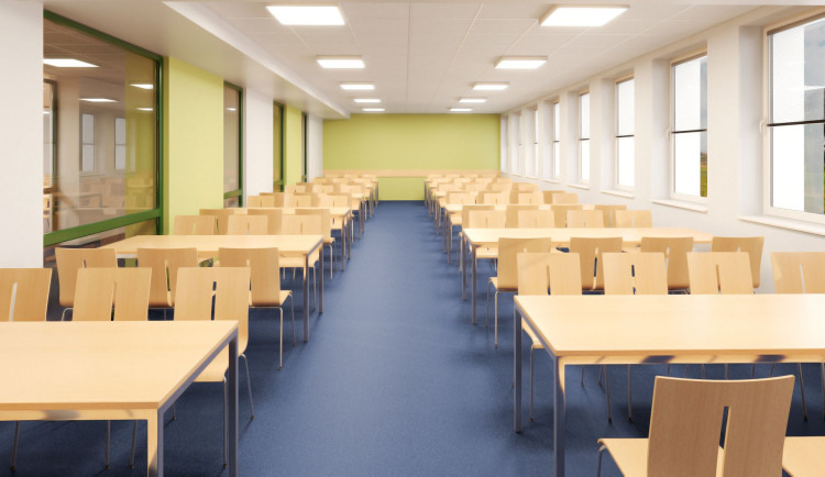 V hradeckém Hlucháku začíná vyrůstat moderní jídelna pro středoškoláky