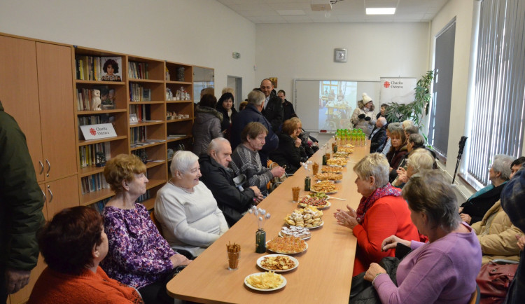 Komunitní centrum seniorů v Ostravě-Zábřehu má nové zázemí. Vrátili mi chuť do života, svěřila se klientka