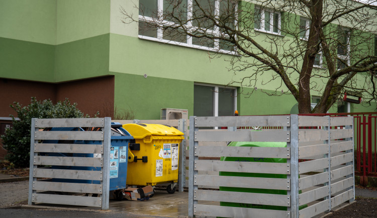 Frýdek-Místek buduje stání na kontejnery, mají zlepšit průjezdnost silnic