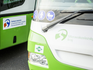 Moravskoslezský kraj po deseti letech začíná vybírat nové autobusové dopravce