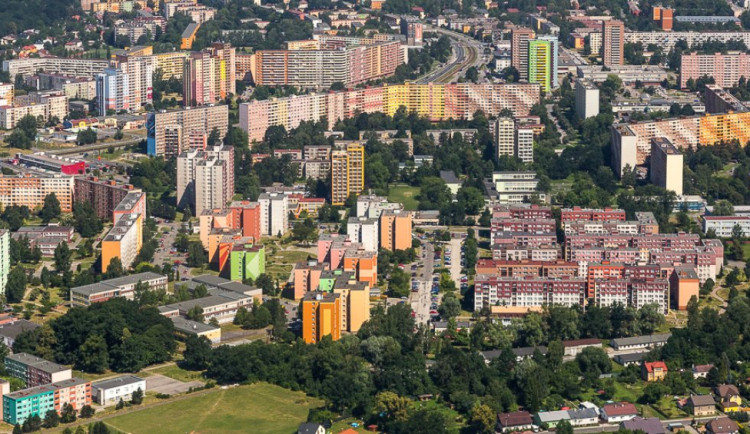 Zařiďte si u nás trvalý pobyt, láká ostravský obvod Jih. Nově přihlášeným naoplátku nabízí finanční bonus