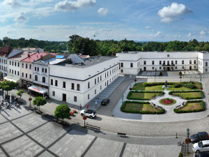 V Karviné dnes meteorologové naměřili téměř 22 stupňů, teplotní rekordy padly na naprosté většině stanic