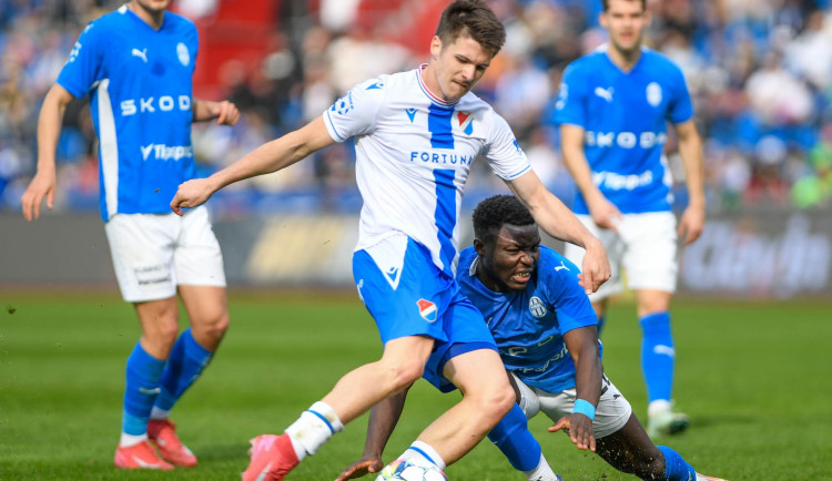 Fotbalisté Ostravy po obratu porazili Boleslav a upevnili si čtvrté místo v lize