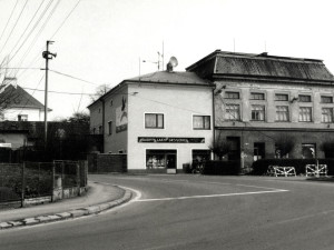 Chátrající Zlatý jelen ve Staré Bělé se proměnil ve společenské centrum. Rekonstrukce přišla na 61 milionů