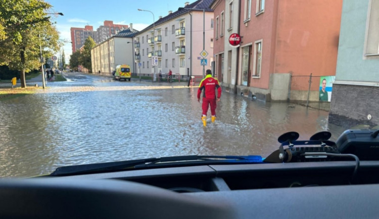 Do zaplavených městských bytů v bohumínské Červené kolonii se nájemníci vrátí v květnu