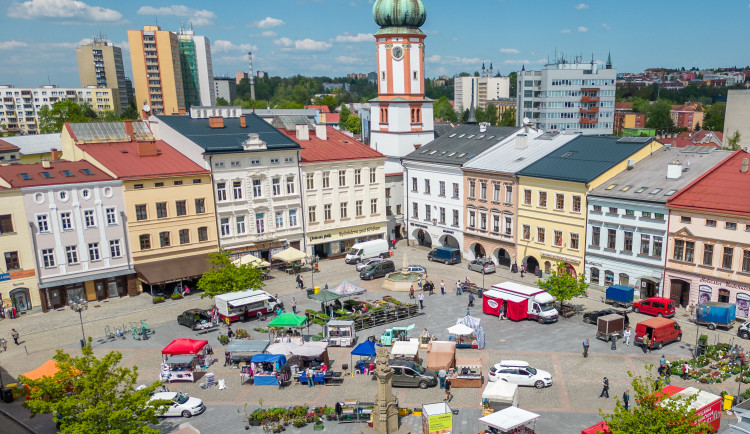 Do Frýdku-Místku míří farmářské trhy. Lákají na sazenice, zeleninu i ovčí sýry