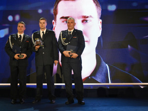 Karel Žilinský zachránil ve Větřkovicích chlapce, který vypadl z okna. Je hasičem roku