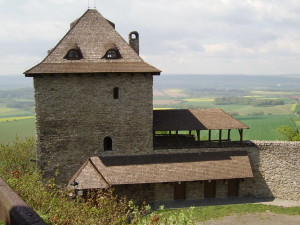DRBNA HISTORIČKA: Hrad Starý Jičín strážil cestu do Polska. Potomek posledního vlastníka vaří v Německu pivo