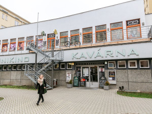 Ostravské Minikino obnovuje noční promítání pro filmové nadšence a nespavce