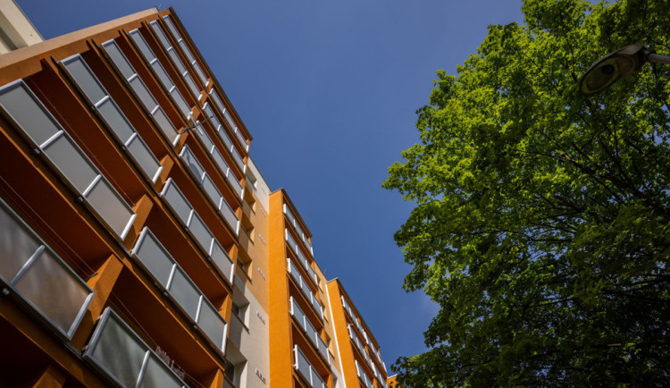 Hlučín koupí za 605 milionů korun od Heimstadenu 53 bytových domů s 527 byty