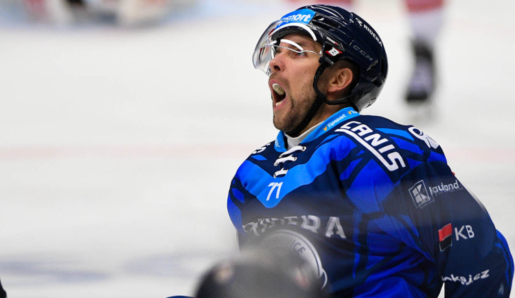 V hokejových Vítkovicích skončil také druhý z lotyšských bratrů Bukartsů