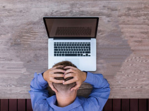 Policie varuje před novým trikem podvodníků. Zneužívají klikání na hlasování v soutěžích