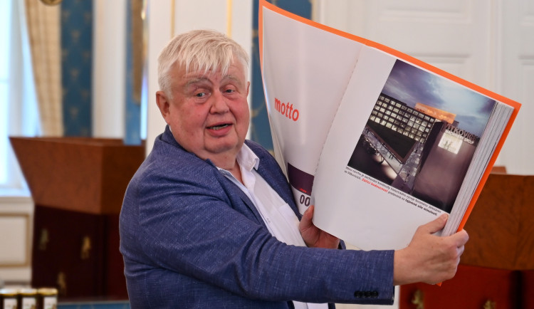 Projekt na přestavbu domova pro seniory představil ostravský podnikatel a autor vize proměny Dolních Vítkovic Jan Světlík