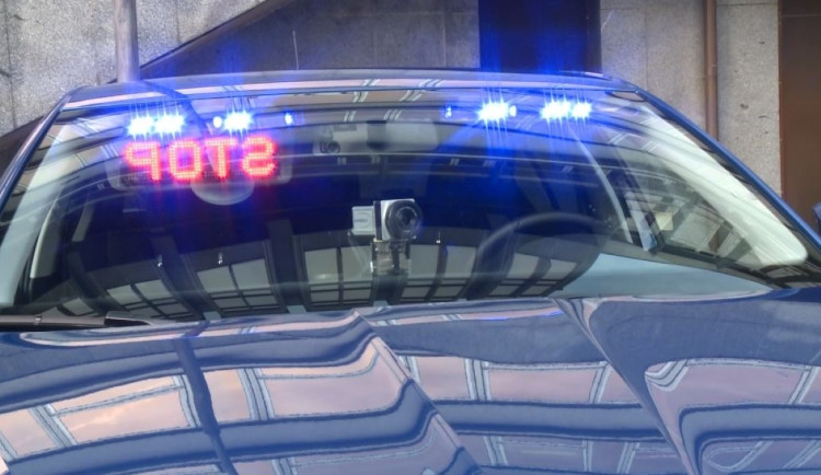 Řidič se na padesátce prohnal kolem radaru policie rychlostí 116 km/h a má problém