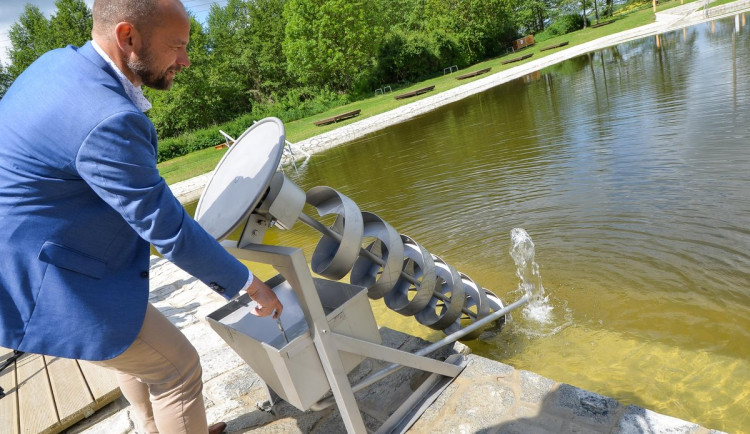 Malesická vodní nádrž prošla generální rekonstrukcí, dostala i Archimédův šroub