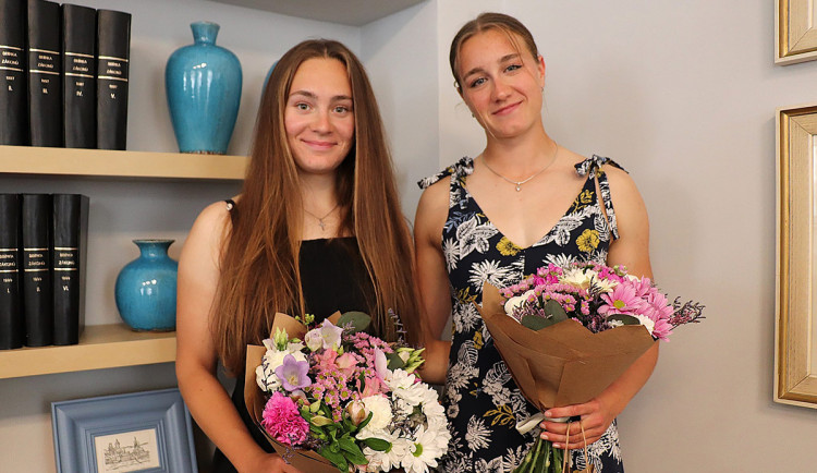 Hrdinky Laura a Michaela. Kanoistky z Přerova zachránily život tonoucí holčičce