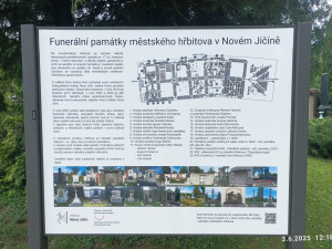 Hřbitov v Novém Jičíně má novou informační tabuli. Zavede vás k významným hrobům