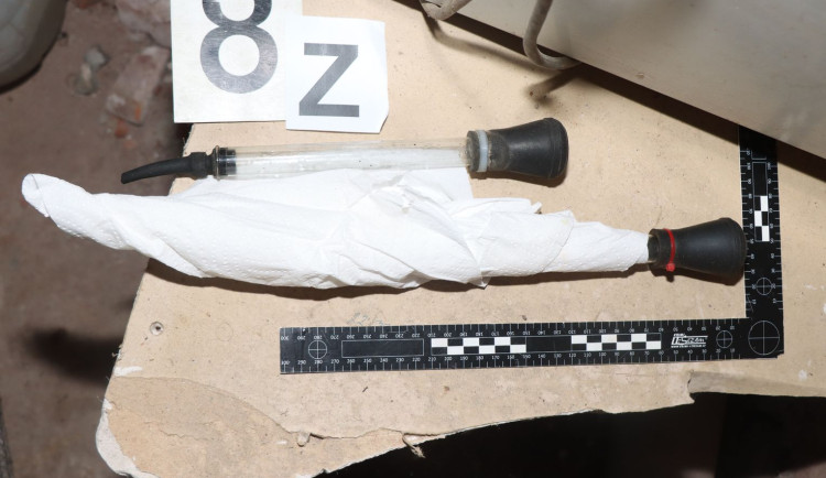 Zásahovka udeřila, došla si pro gang vykrádající chalupy na Liberecku a Hradecku