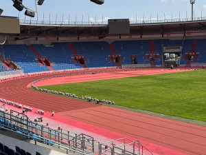 Městský stadion v Ostravě má opravený atletický ovál, využije se při Zlaté tretře