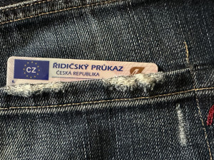 Pro nový řidičák a jeho výměnu už není potřeba od července chodit osobně na úřad