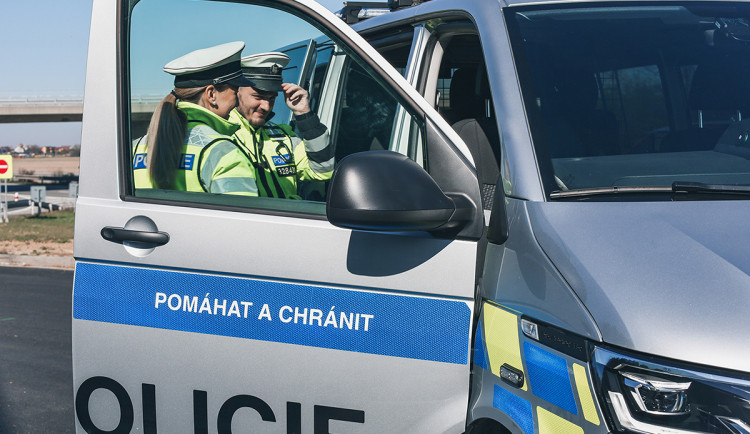 Policie chystá intenzivní kontroly na silnicích. Loni o prázdninách zemřelo při nehodách v kraji 9 lidí