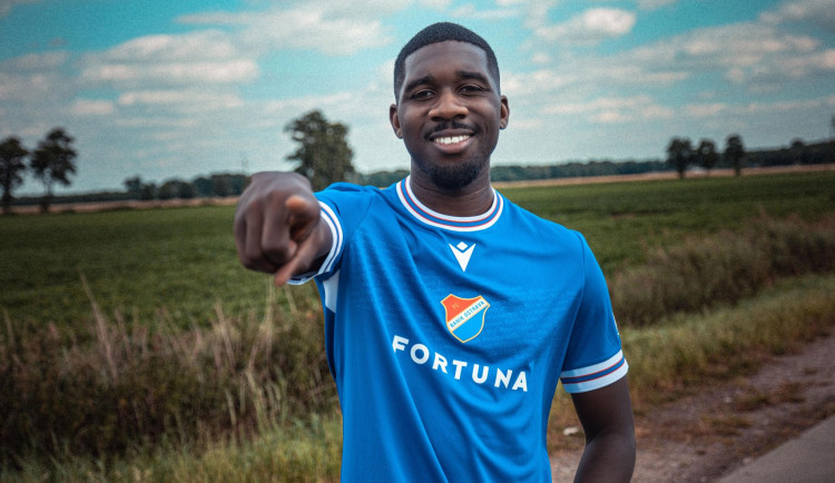 Fotbalisty Baníku posílil záložník Tiéhi, hrál za Slavii či Liberec