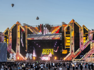 Obrácený balón Proud nad Beats for Love nad Ostravou