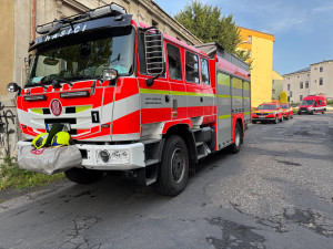 Hasiči preventivně evakuovali 41 dětí a deset dospělých z tábora na Novojičínsku