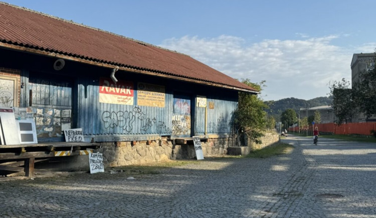 Z bývalého vlakového Horního nádraží v Novém Jičíně bude dráha pro cyklisty