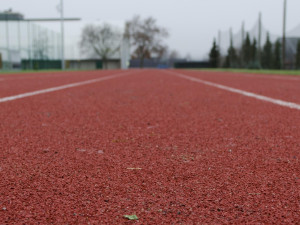 V Kopřivnici se přes léto budou postupně renovovat povrchy čtyř sportovišť