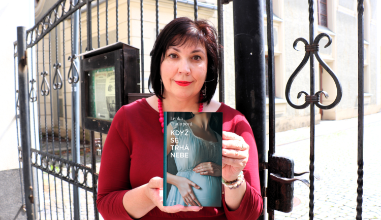 Nový román Lenky Chalupové líčí příběhy z předválečného Přerova, připomene i zapomenutou ozdravovnu