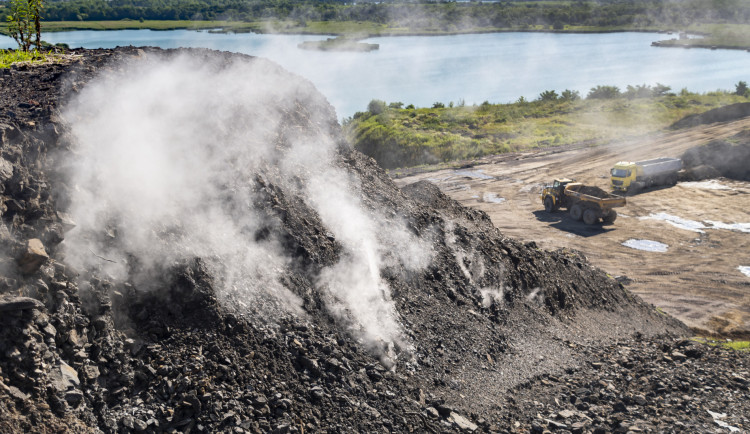 img_917e2a3b06d8ce614d57fd9dda09d292