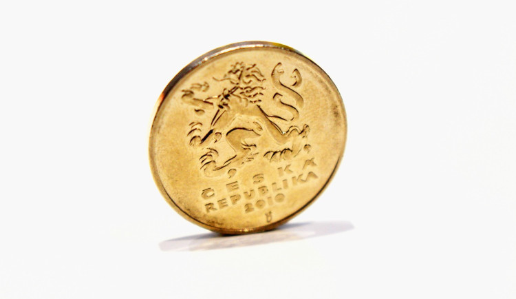 Návrhy na úpravu systému srážek ze mzdy míří do připomínkového řízení