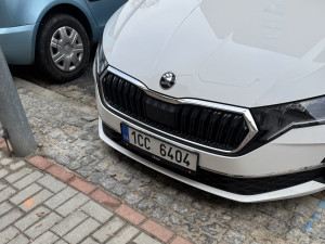 Řidiči s dluhy za pokuty mohou v Karviné přijít o registrační značky