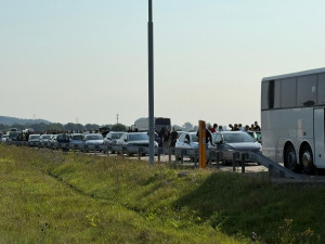 Po fotbalovém zápasu mezi Baníkem a Austrií Vídeň byl zraněn rakouský fanoušek