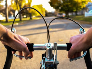 Povodí Odry a Karviná plánují opravu cyklostezky, kterou zničila voda