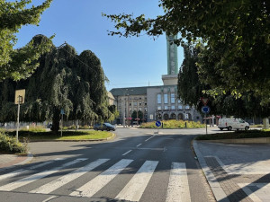 Uzavírka rondelu u magistrátu na týden omezí dopravu v centru Ostravy
