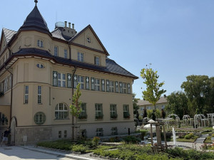 Opravenou Grossmannovu vilu doplní vzácné a jedinečné vybavení za osm milionů