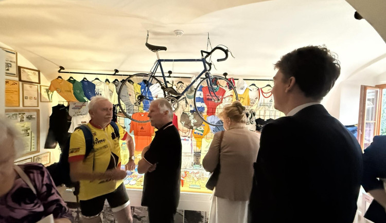 Jediné Triatlonové muzeum na světě je v Plzni, má i trenýrky slavného sportovce