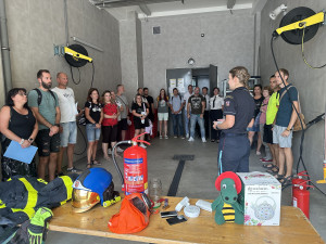 Učitelé do lavic. Hasiči školili 51 pedagogů o rizikových situacích