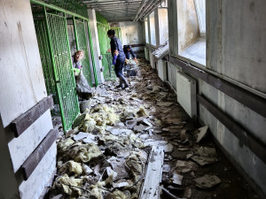 Loni vyplavená škola v Zátoru zahájila školní rok v provizorních podmínkách